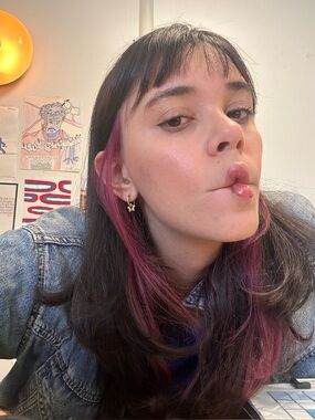 Meet your Posher, Adriana